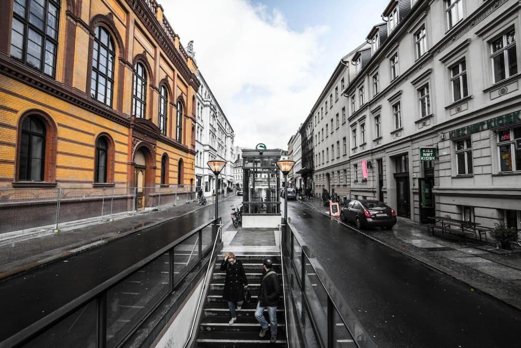 Private Apartment In The Center Of Berlin Luaran gambar