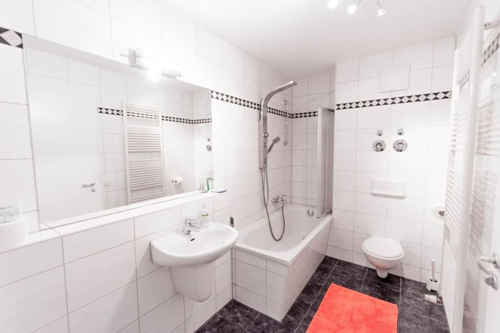 Private Apartment In The Center Of Berlin Luaran gambar